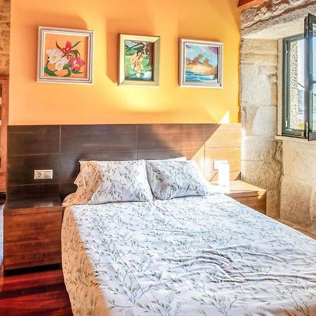 2 Bedroom Amazing Home In Muros Ngoại thất bức ảnh